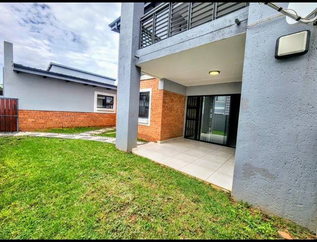 2 BEDROOM TOWNHOUSE FOR SALE IN MONTANA